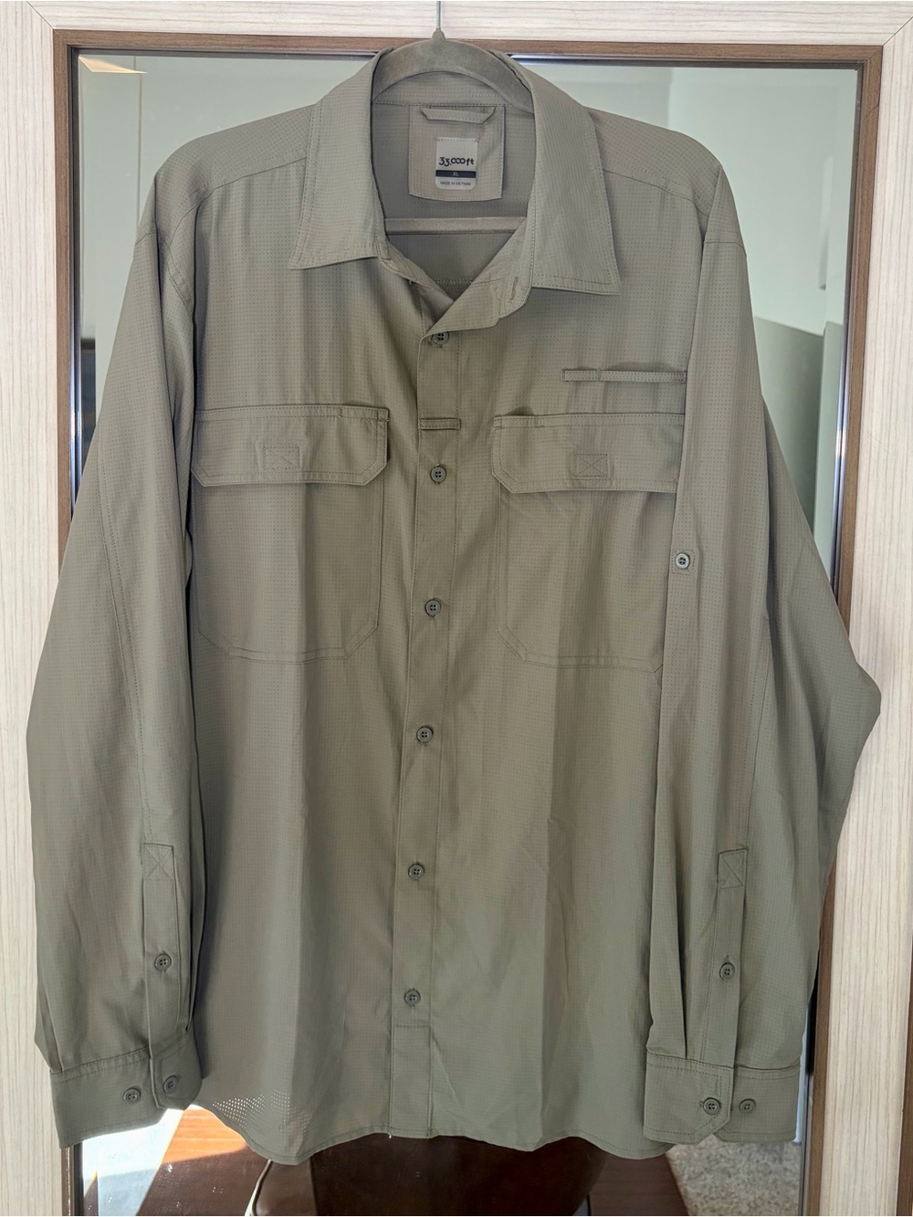 33,000ft Men's Long Sleeve Sun Protection Shirt dual chest pocket vented back XL
